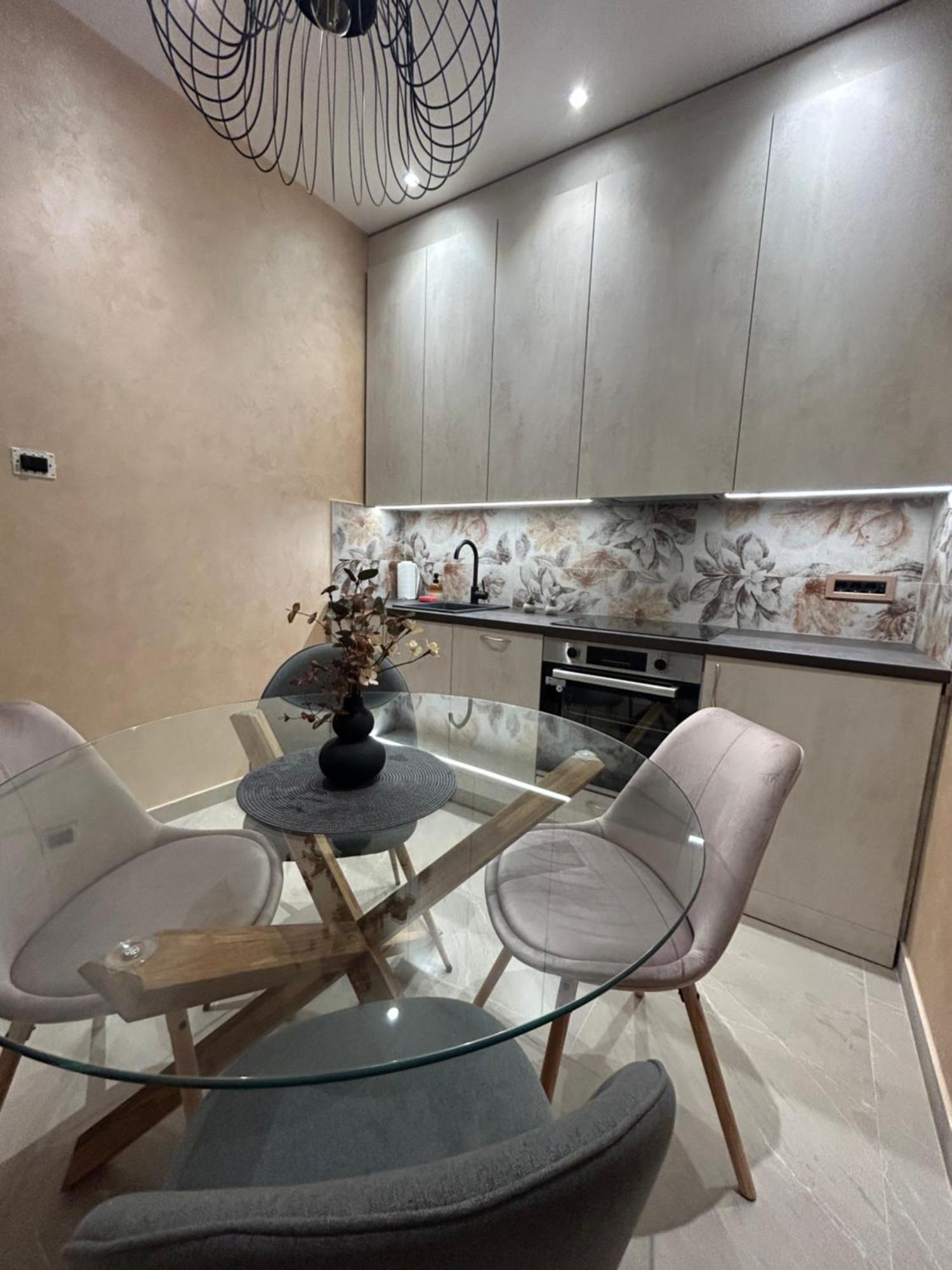 Apartman Tara 수보티차 외부 사진