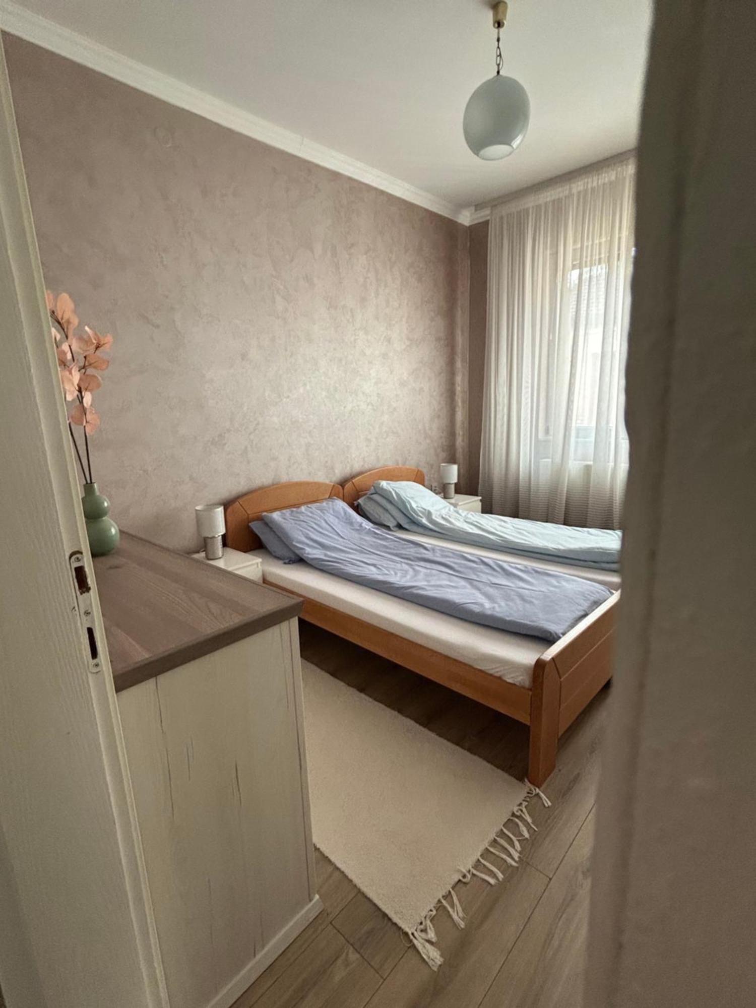 Apartman Tara 수보티차 외부 사진