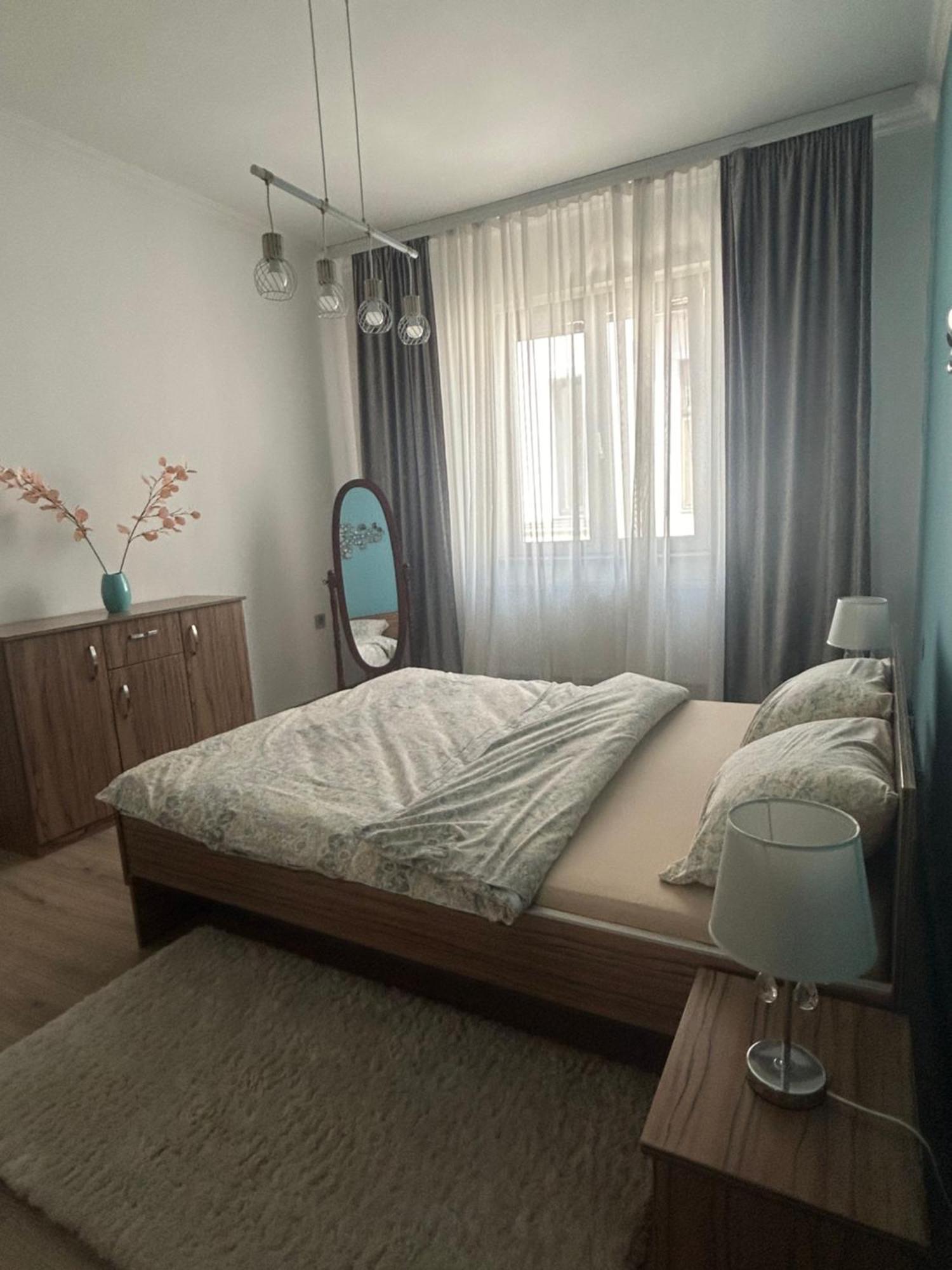 Apartman Tara 수보티차 외부 사진